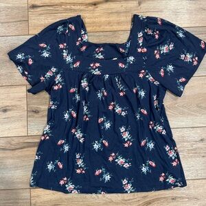 LUCKY BRAND Navy Blue Floral Flowy Babydoll Style Blouse | Size Medium